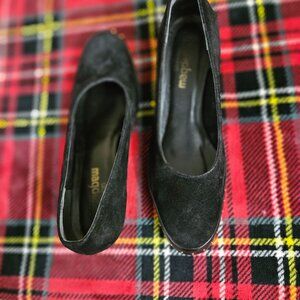 California Magdesians Suede dress heels